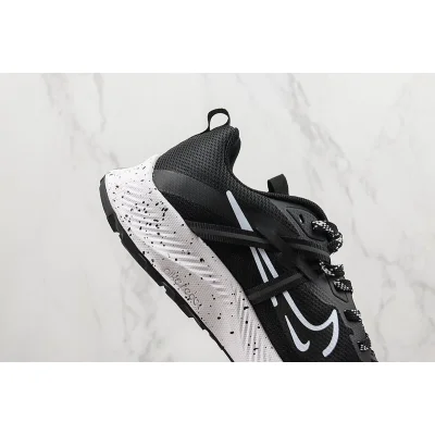 Gore-Tex x Nike Zoom Pegasus Trail 2 "Black/White Logo" фото № 4 Gore-Tex x Nike Zoom Pegasus Trail 2 "Black/White Logo" фото № 4