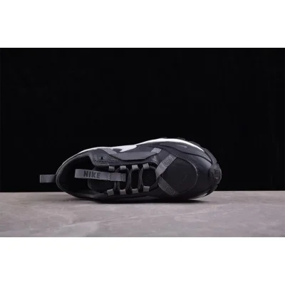 Nike TC 7900 "Anthracite Platinum Tint" фото № 3 Nike TC 7900 "Anthracite Platinum Tint" фото № 3