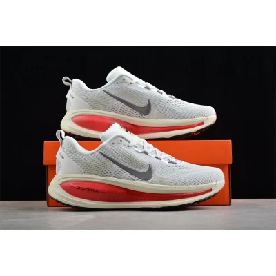 Nike Vomero 18 "Siren Red" фото № 9