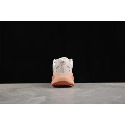 Nike Vomero 18 "Light Soft Pink" фото № 5