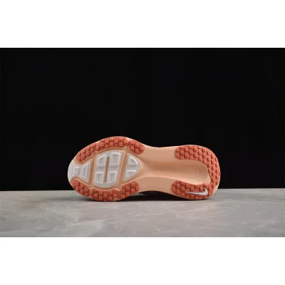 Nike Vomero 18 "Light Soft Pink" фото № 4