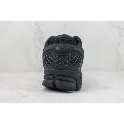 Nike Zoom Vomero 5 "Triple Black" фото № 9