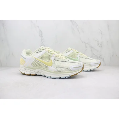 Nike Zoom Vomero 5 "Sail Buff Gold" фото № 7