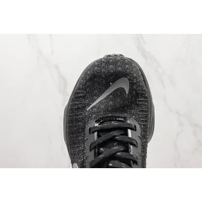 Nike ZoomX Invincible Run Flyknit 3 "Black" фото № 4