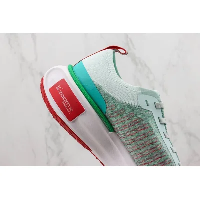 Nike ZoomX Invincible Run Flyknit 3 "Noise Aqua/Red Tint" фото № 3