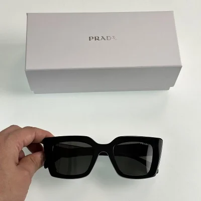 Солнцезащитные очки Prada Frame Decorated By Logo Two Side "Black" фото № 2 Солнцезащитные очки Prada Frame Decorated By Logo Two Side "Black" фото № 2