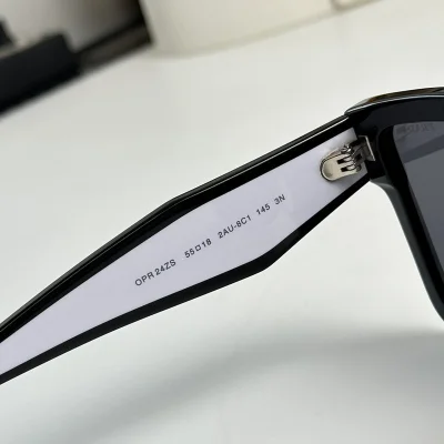 Солнцезащитные очки Prada Temple With Wide Colorful Line And Logo "Black/White" фото № 2