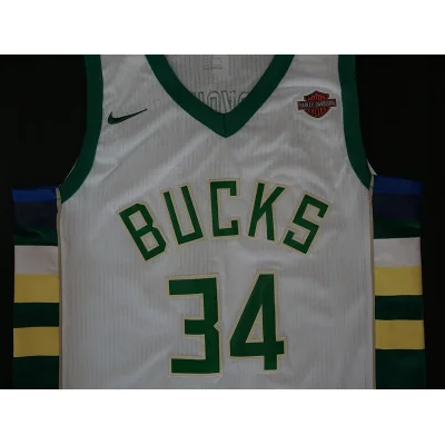 Баскетбольная Джерси Nike Milwaukee Bucks 17-18 №34 Giannis Antetokounmpo With Logo "White" фото № 7 Баскетбольная Джерси Nike Milwaukee Bucks 17-18 №34 Giannis Antetokounmpo With Logo "White" фото № 7