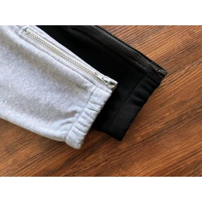 Штаны Trapstar Three Color Logo Front "Gray" фото № 3