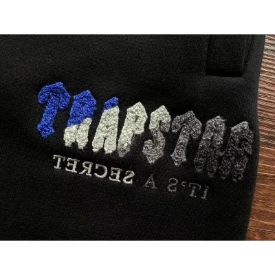Штаны Trapstar Wide Multicolor Embroidered Logo "Black" фото № 4 Штаны Trapstar Wide Multicolor Embroidered Logo "Black" фото № 4