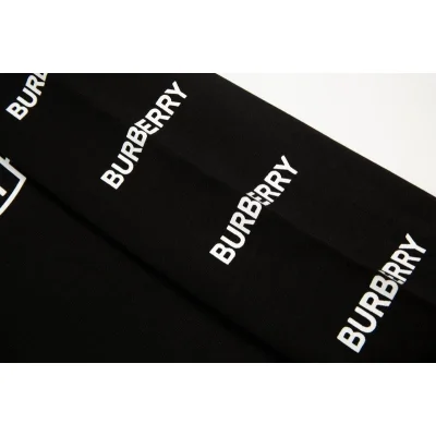 Лонгслив Burberry Text Logo On The Sleeves "Black" фото № 6