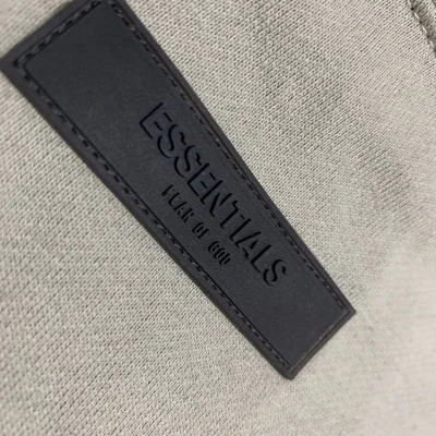 Лонгслив Fear Of God Text Logo "Beige" фото № 4