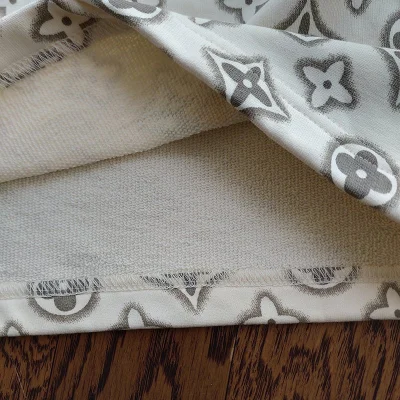 Шорты Louis Vuitton Cotton - Emblem Print "Cream/Gray" фото № 3