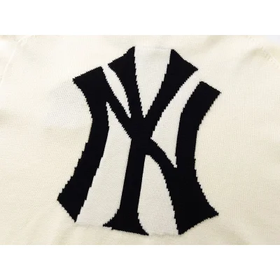 Свитер MLB With Brand Logo "Cream" фото № 2 Свитер MLB With Brand Logo "Cream" фото № 2