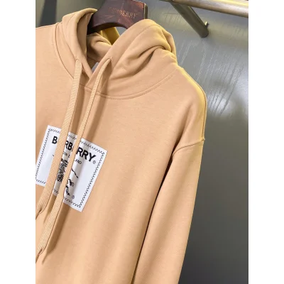 Худи Burberry Frontside White Stripe Black Warrior And Horse "Pink" фото № 3 Худи Burberry Frontside White Stripe Black Warrior And Horse "Pink" фото № 3