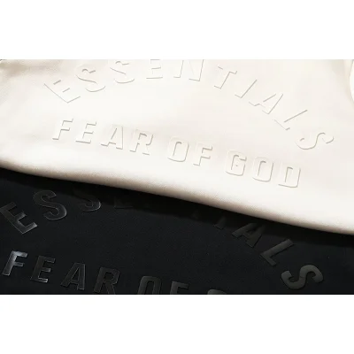 Свитшот Fear Of God Monochromatic "Cream" фото № 3 Свитшот Fear Of God Monochromatic "Cream" фото № 3