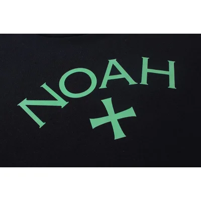 Свитшот Noah With Text Logo And Cross "Black/Green" фото № 5 Свитшот Noah With Text Logo And Cross "Black/Green" фото № 5