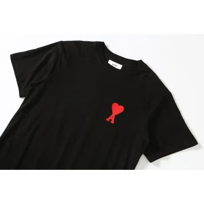 Футболка Amiri With Red Emblem "Black" фото № 2