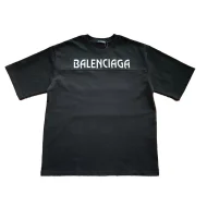 Футболка Balenciaga Logo Patch Unusual Футболка Balenciaga Logo Patch Unusual