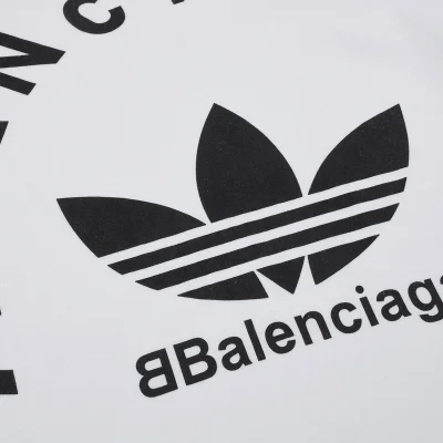 Футболка Balenciaga X Adidas With Text Logo And Emblem "White" фото № 5