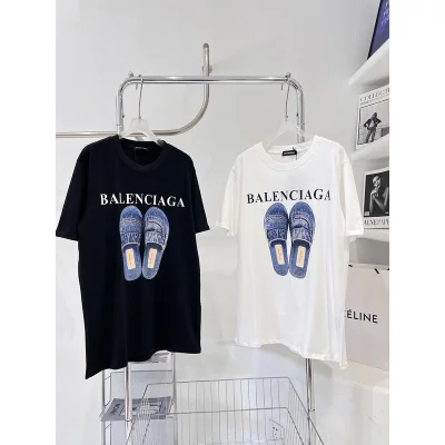 Футболка Balenciaga Picture of Shoes "White" фото № 8