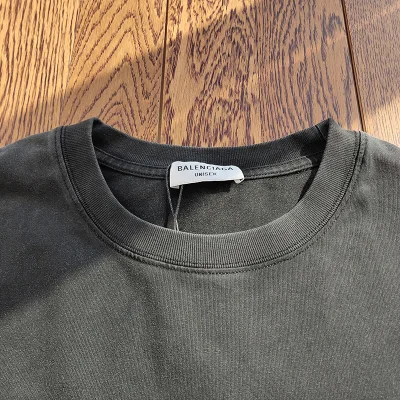 Футболка Balenciaga Royal Logo "Black" фото № 9 Футболка Balenciaga Royal Logo "Black" фото № 9