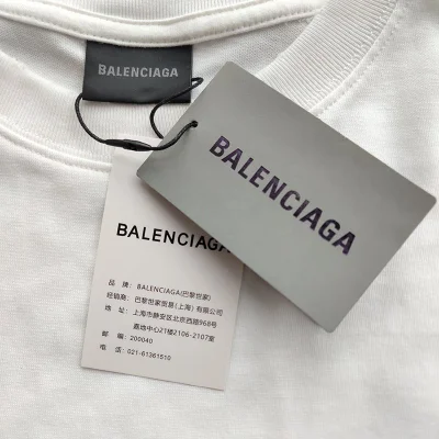 Футболка Balenciaga X Supreme With Holes "White" фото № 4