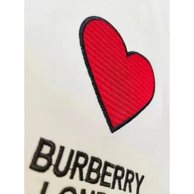 Футболка Burberry Heart Emblem "White" фото № 5