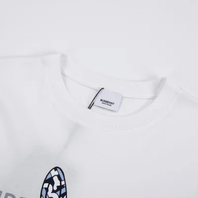 Футболка Burberry With Rabbit Silhouette "White" фото № 3