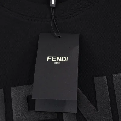 Футболка Fendi The Text Logo Is Large "Black" фото № 6