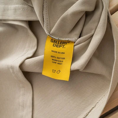 Футболка Gallery Dept Yellow Skull And Bones "Beige" фото № 3