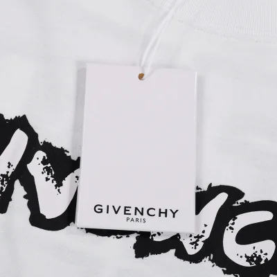 Футболка Givenchy With Decorative Logo "White" фото № 2