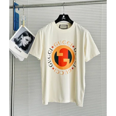 Футболка Gucci With Bright Round Logo "White" фото № 2 Футболка Gucci With Bright Round Logo "White" фото № 2