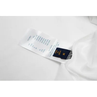 Футболка Louis Vuitton Face "White" фото № 3 Футболка Louis Vuitton Face "White" фото № 3