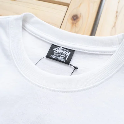 Футболка Stussy Large Logo "White" фото № 5 Футболка Stussy Large Logo "White" фото № 5