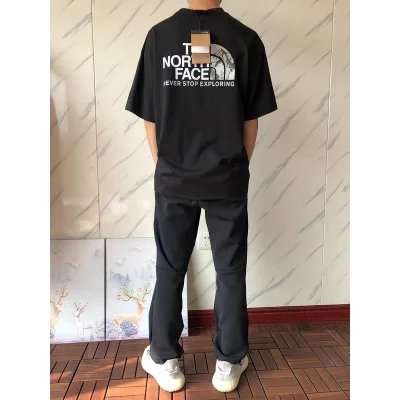 Футболка The North Face Logo With Back Inscription Never Stop Exploring "Black" фото № 9