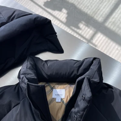 Пуховик Burberry Vertical Logo "Black" фото № 6