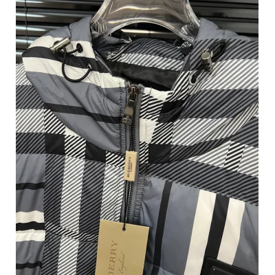 Пуховик Burberry Urban Patchwork "Grey" фото № 9 Пуховик Burberry Urban Patchwork "Grey" фото № 9