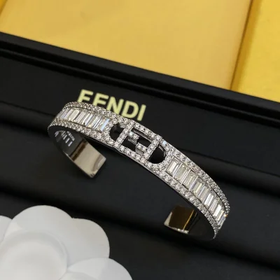 Браслет Fendi Carved Logo "Silver" фото № 2