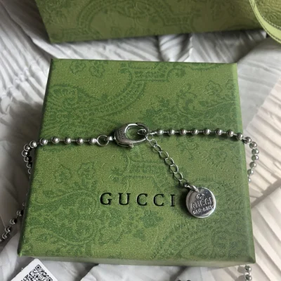 Подвеска Gucci The Carved Heart "Silver" фото № 2 Подвеска Gucci The Carved Heart "Silver" фото № 2