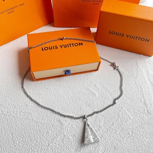 Подвеска Louis Vuitton Airplane "Silver"