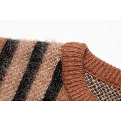 Свитшот Burberry Light Fleece "Brown" фото № 4 Свитшот Burberry Light Fleece "Brown" фото № 4