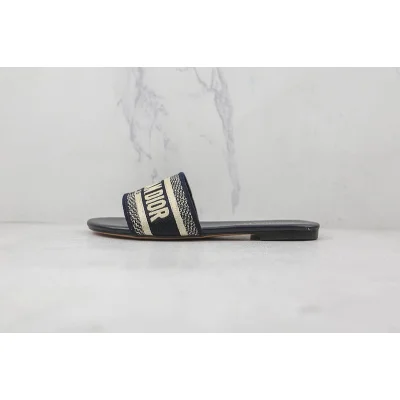 Christian Dior Paris "Black/Beige" фото № 2