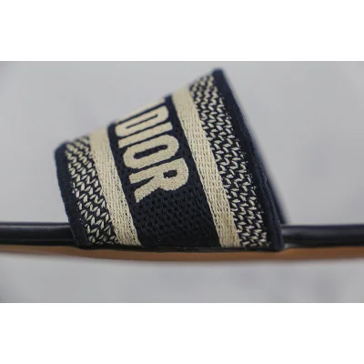 Christian Dior Paris "Black/Beige" фото № 4