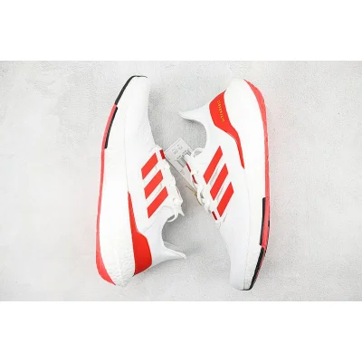 Adidas UltraBoost 22 "White Vivid Red" фото № 7