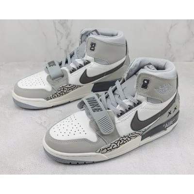 Air Jordan Legacy 312 "Wolf Grey" фото № 5