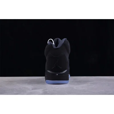 Air Jordan 5 Retro SE "Black Cat" фото № 2