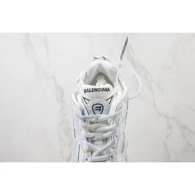 Balenciaga Runner "Coral White/Silver" фото № 5