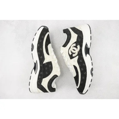 Chanel Low Top Trainer CC "Black/White" фото № 7