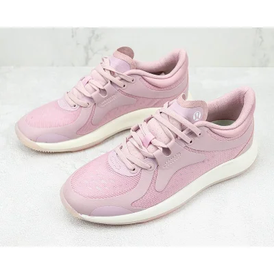 Lululemon Strongfeel Train "Pink/White" фото № 5